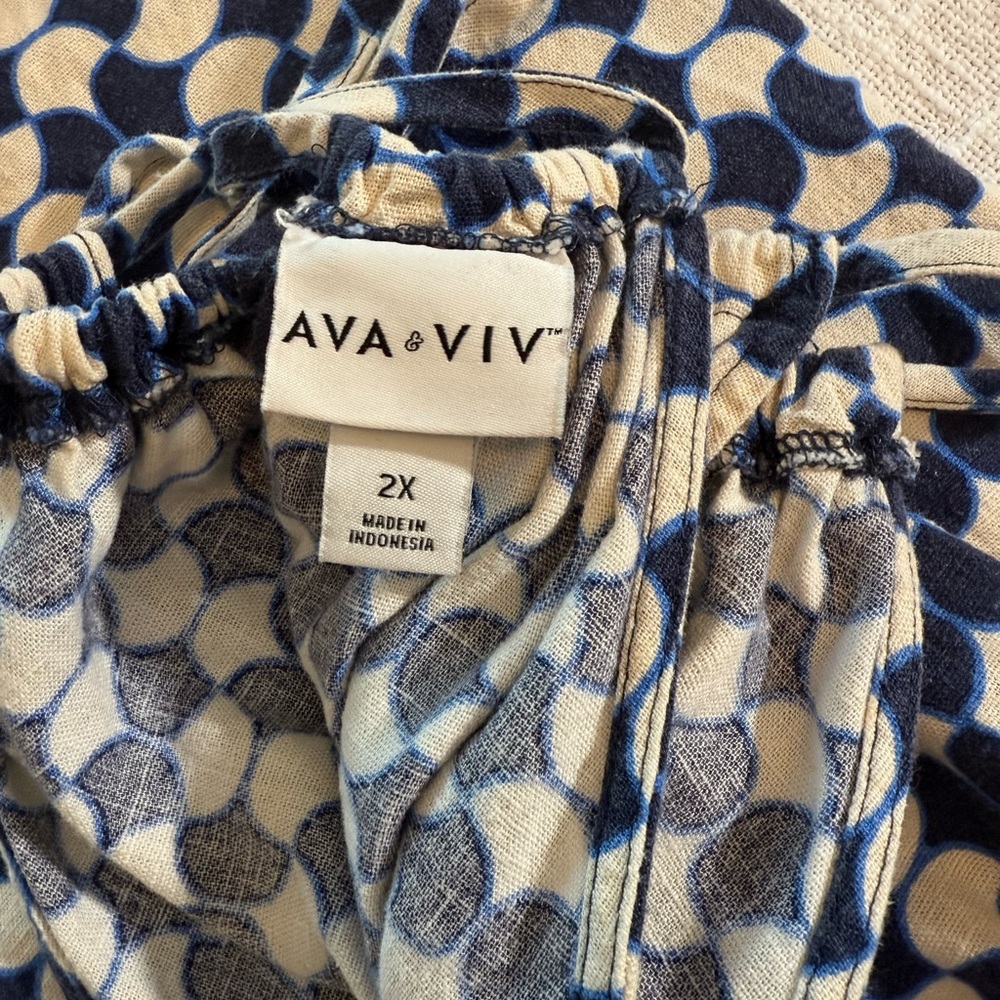 Ava & Viv Blue and White Halter Dress, size 2X - Picture 6 of 8